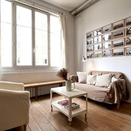 Appartamento Très Beau Loft Lumineux En Plein Coeur De Belleville *